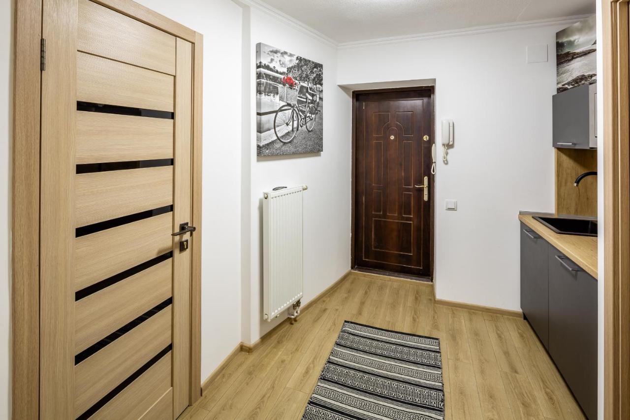 Alfa Apartments Staroevrejska 18 リヴィウ エクステリア 写真