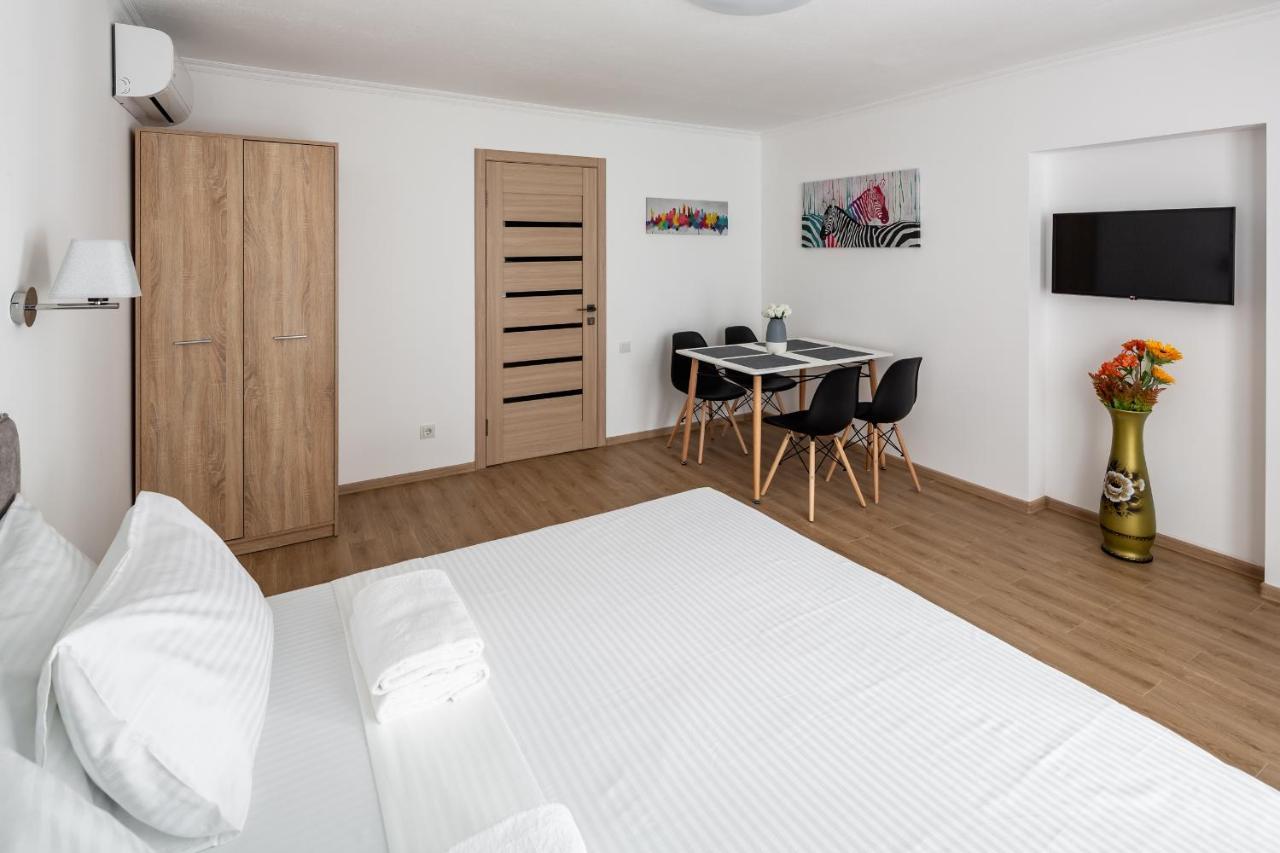 Alfa Apartments Staroevrejska 18 リヴィウ エクステリア 写真