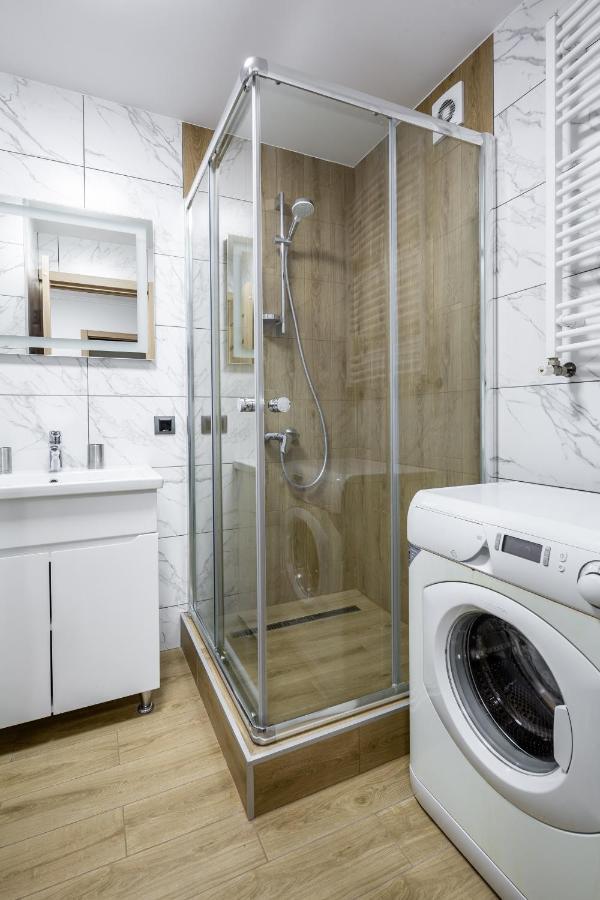 Alfa Apartments Staroevrejska 18 リヴィウ エクステリア 写真